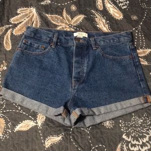 5/$25 Forever 21 Curvy Denim Shorts